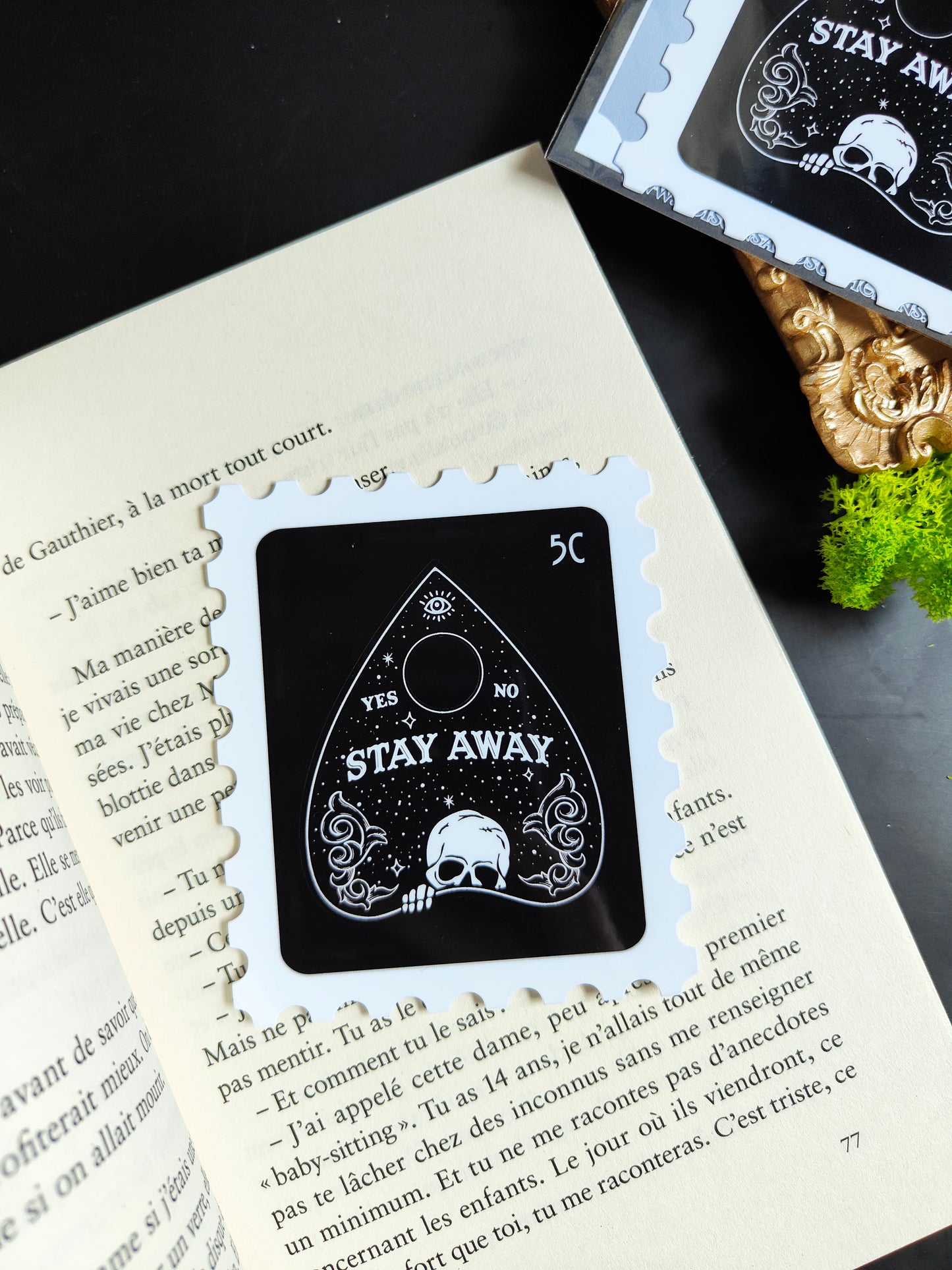 Marque-Page - Edition Timbre "Ouija - Stay Away"