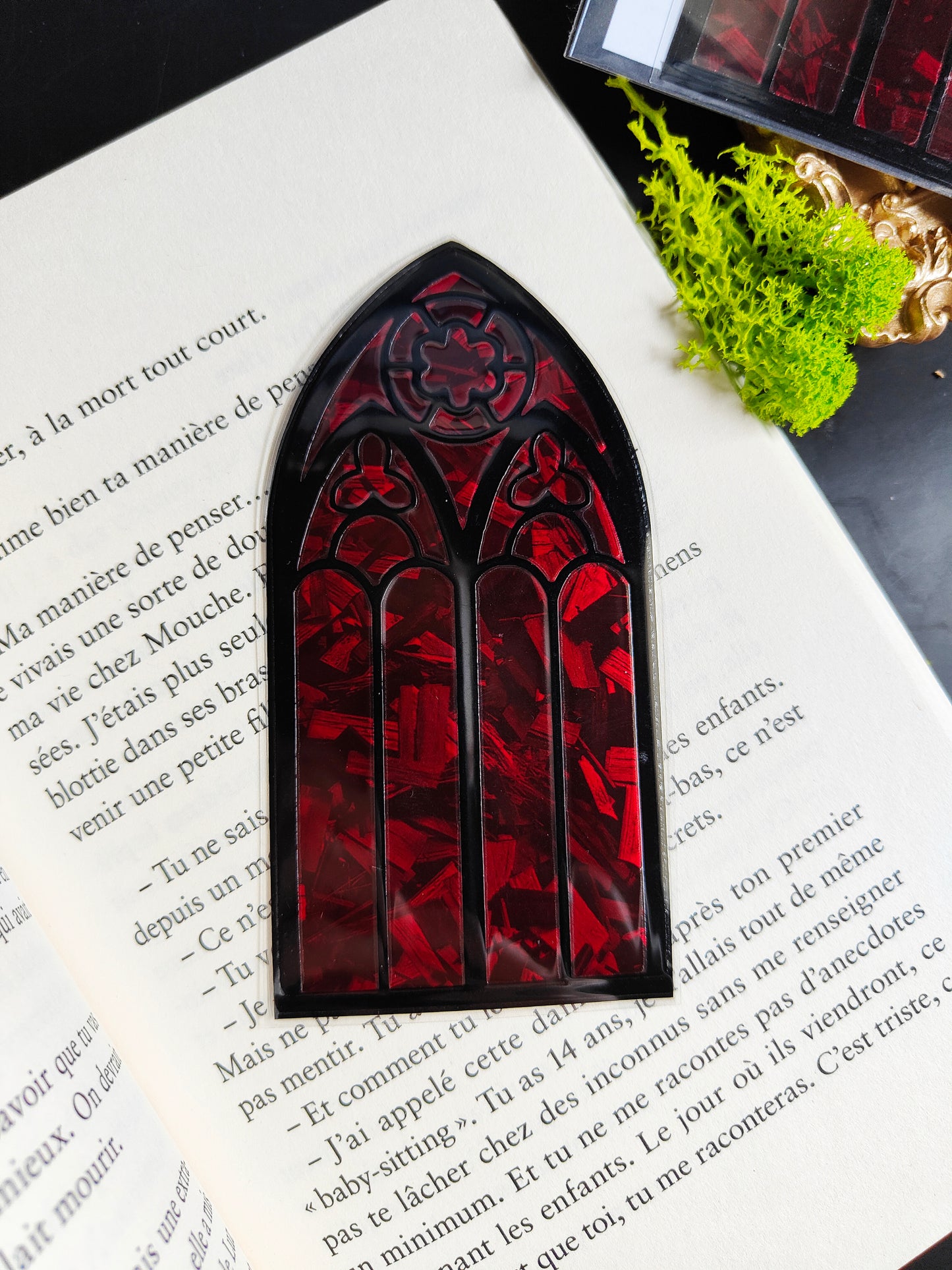 Gothic Bookmark "Arch Window"