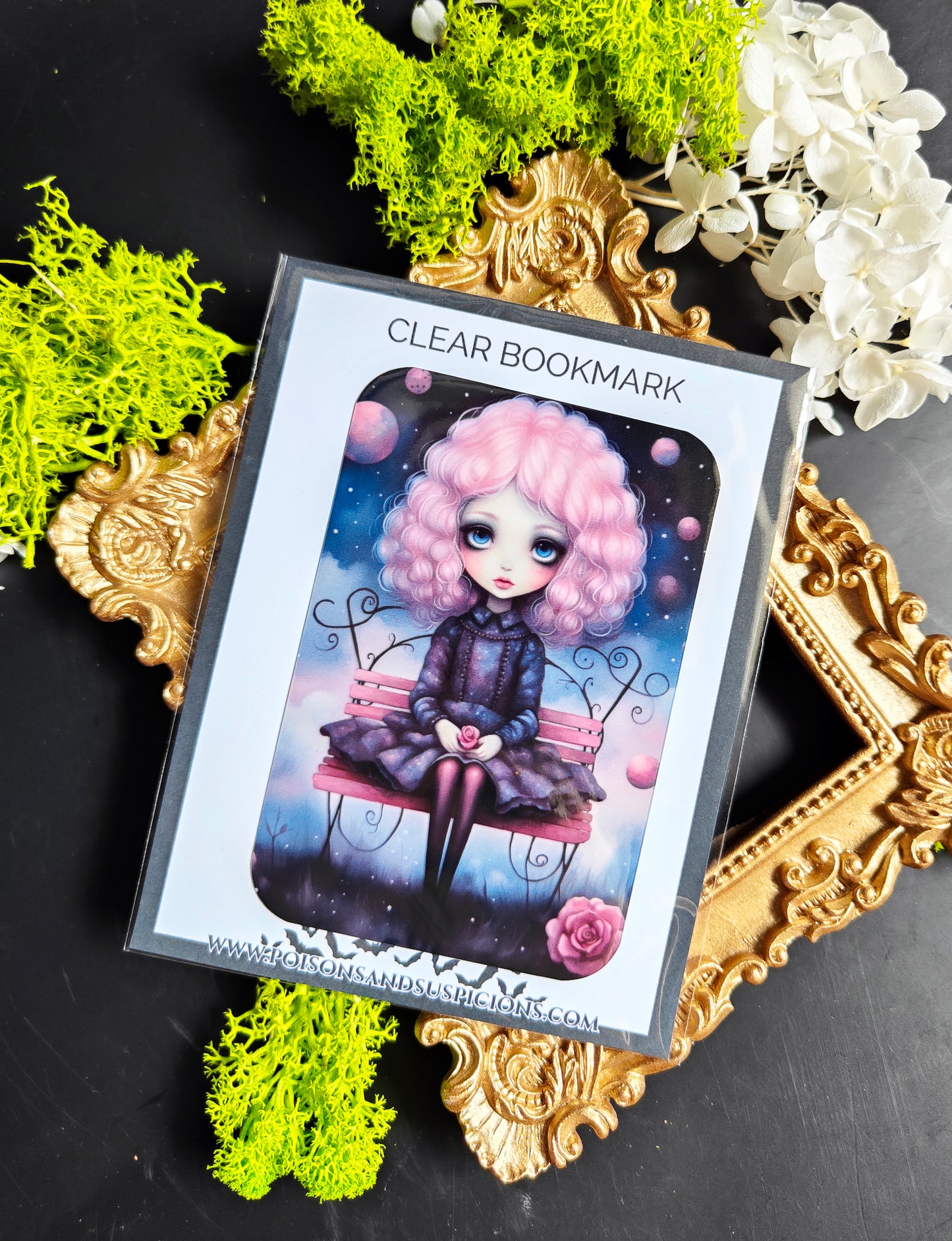 Transparent Bookmark "Creepy Girl"