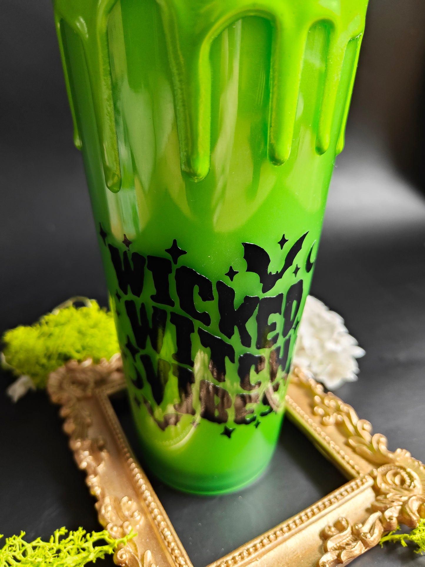 Gobelet Fluo avec Paille "Wicked Witch Vibes"