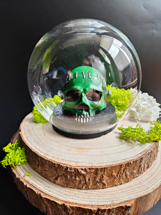 Skull Glass Globe "Cinema" Horror