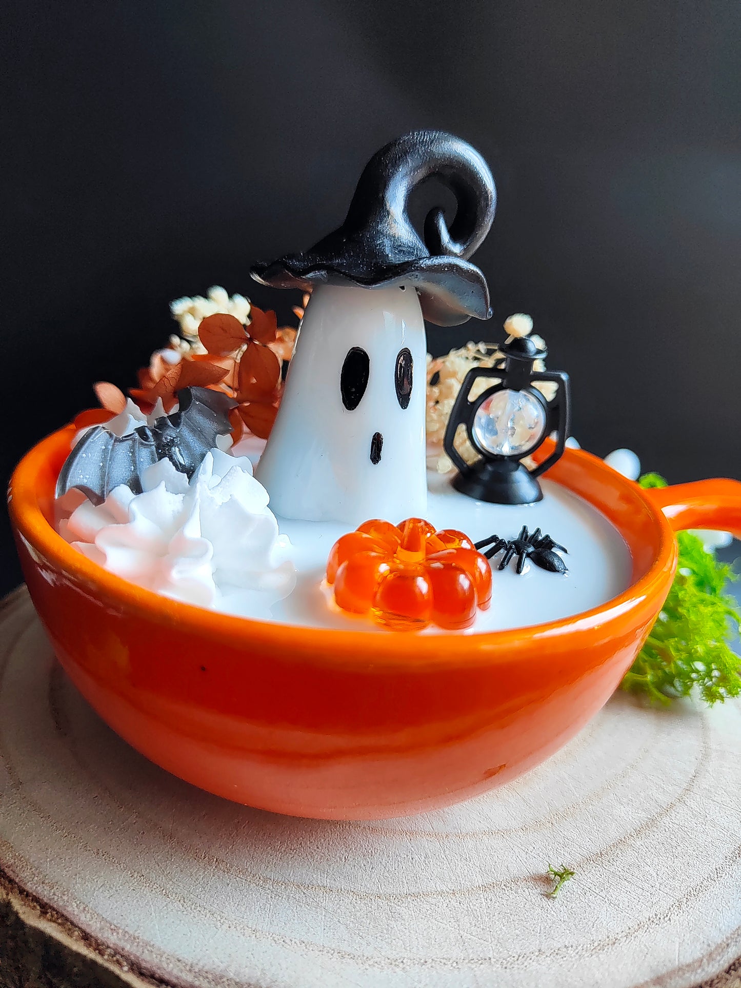 Ghost in his Vintage Casserole - Witch Edition