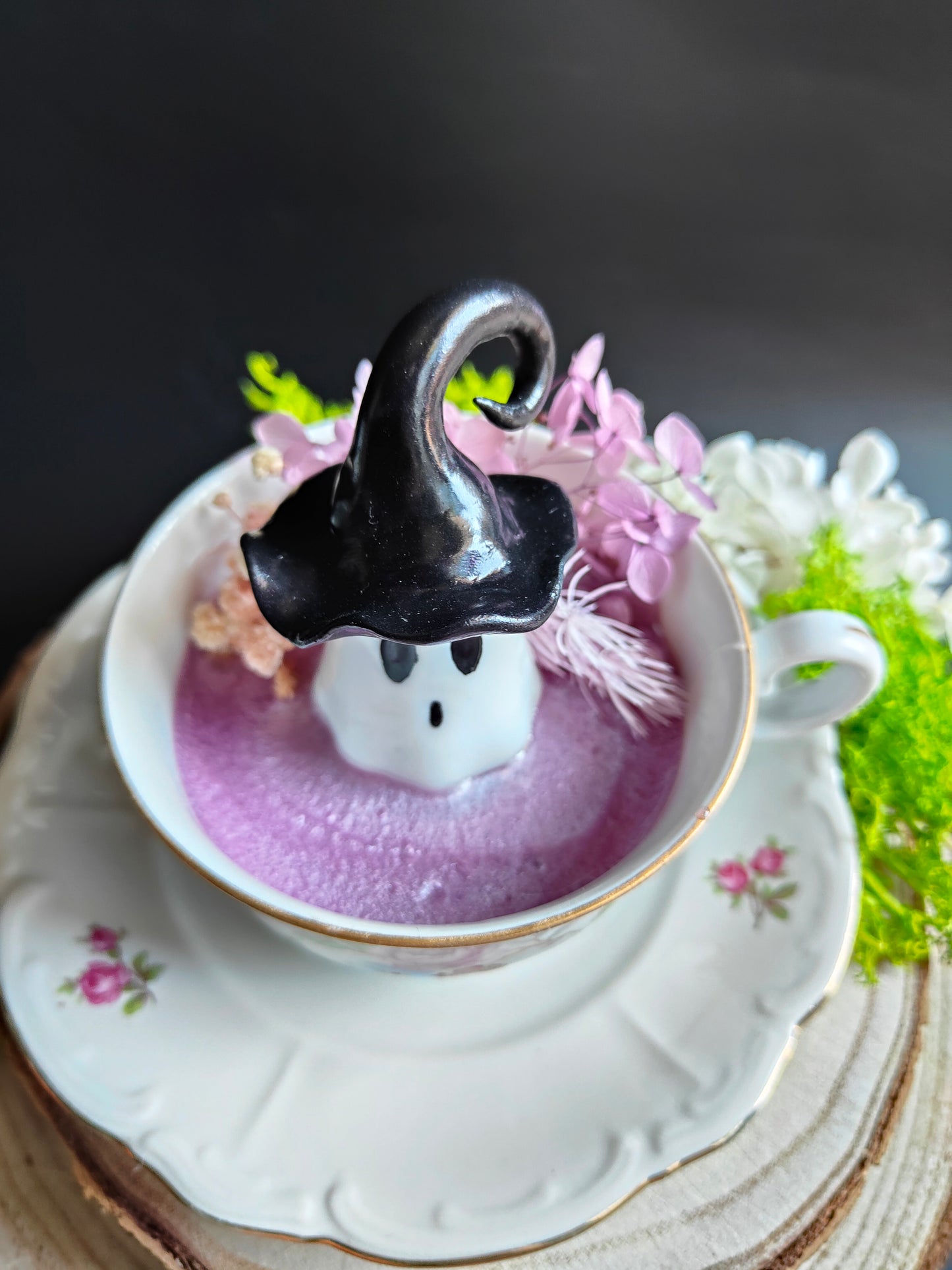 Ghost in his Vintage Cup - Witch Edition