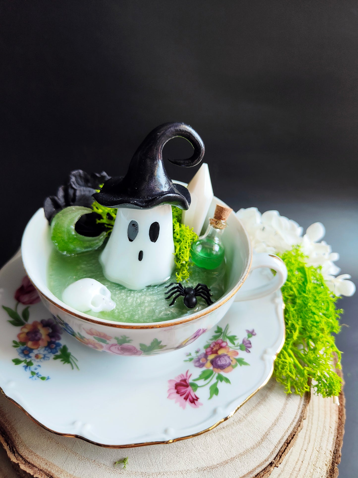 Ghost in his Vintage Cup - Witch Edition