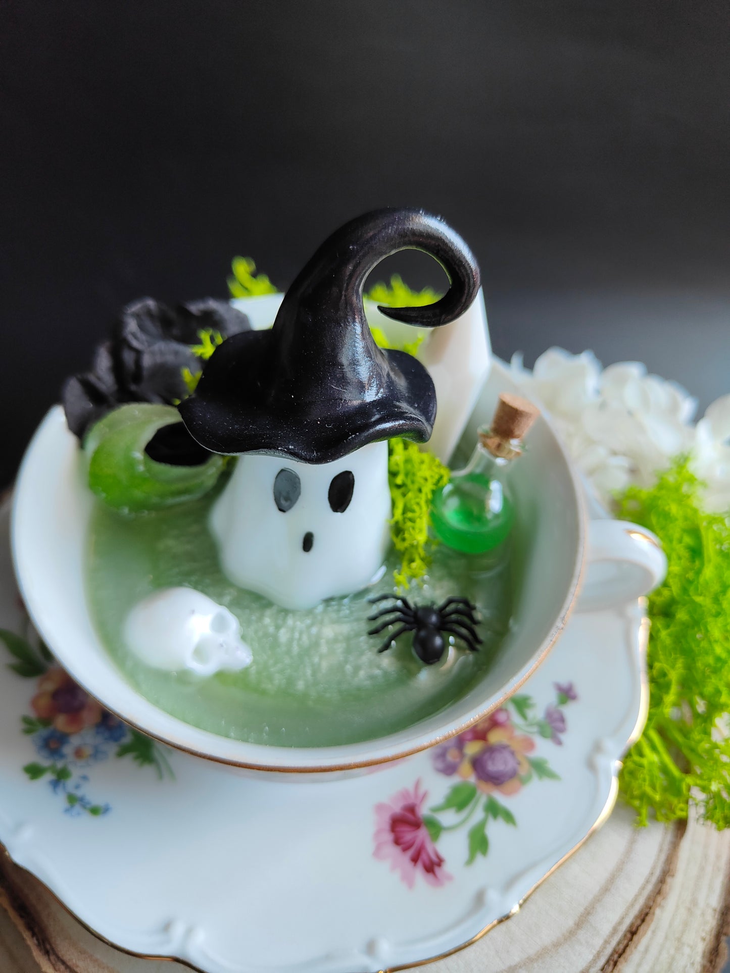 Ghost in his Vintage Cup - Witch Edition