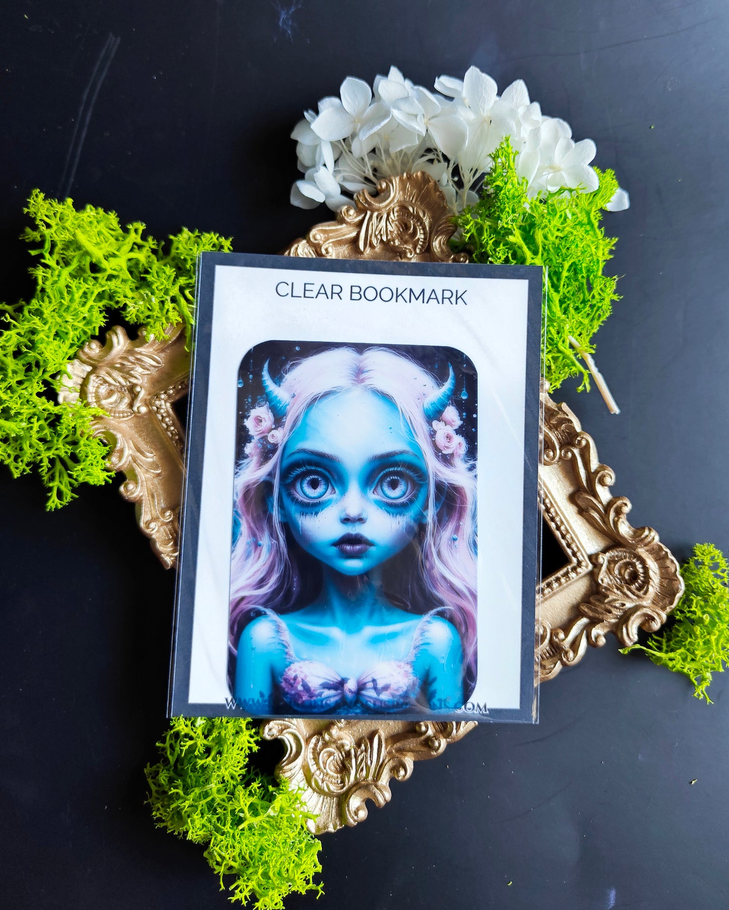 Transparent Bookmark "Spooky Girl"