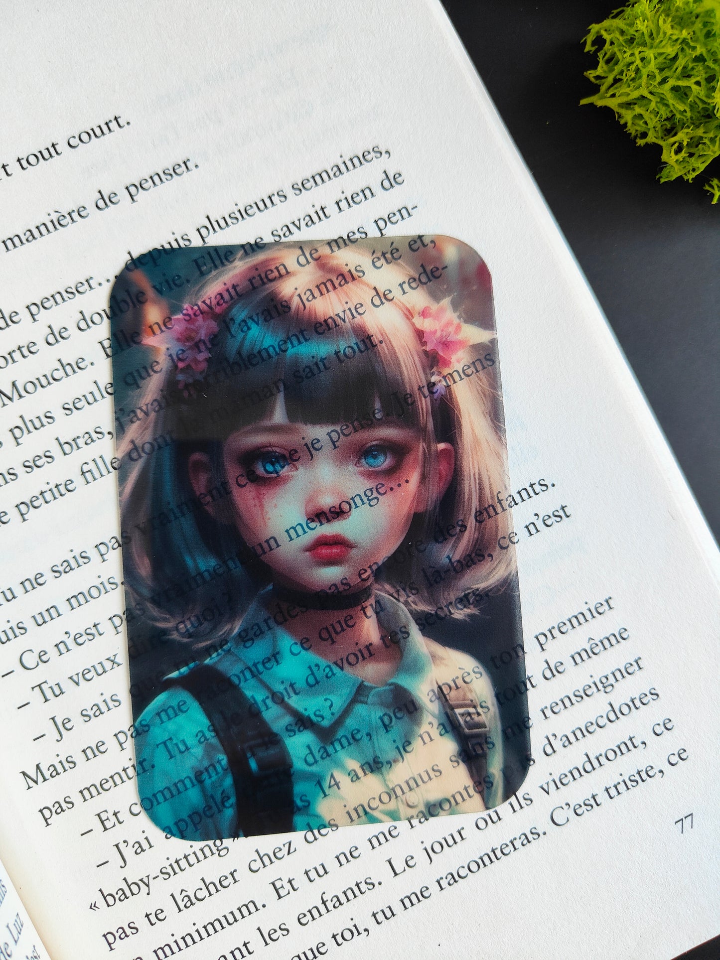 Transparent Bookmark "Spooky Girl"