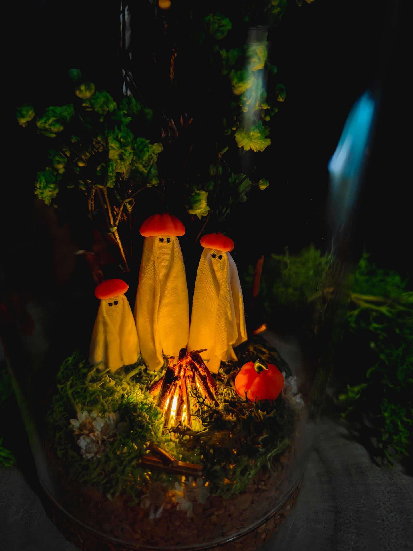 Adopt a Pumpkin Light Ghost - Medium Dome - Ambient Light