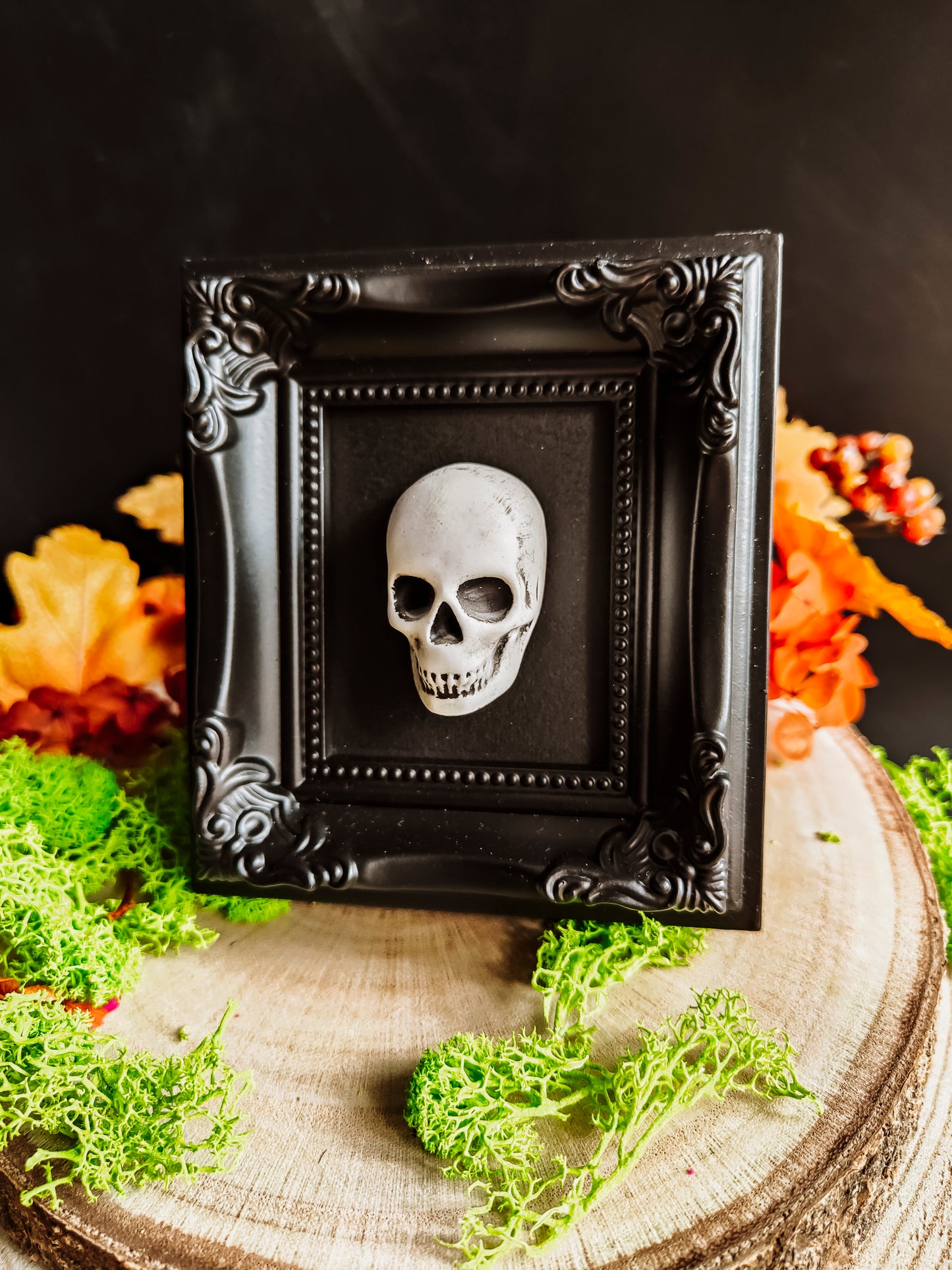 Square frame "Skull"