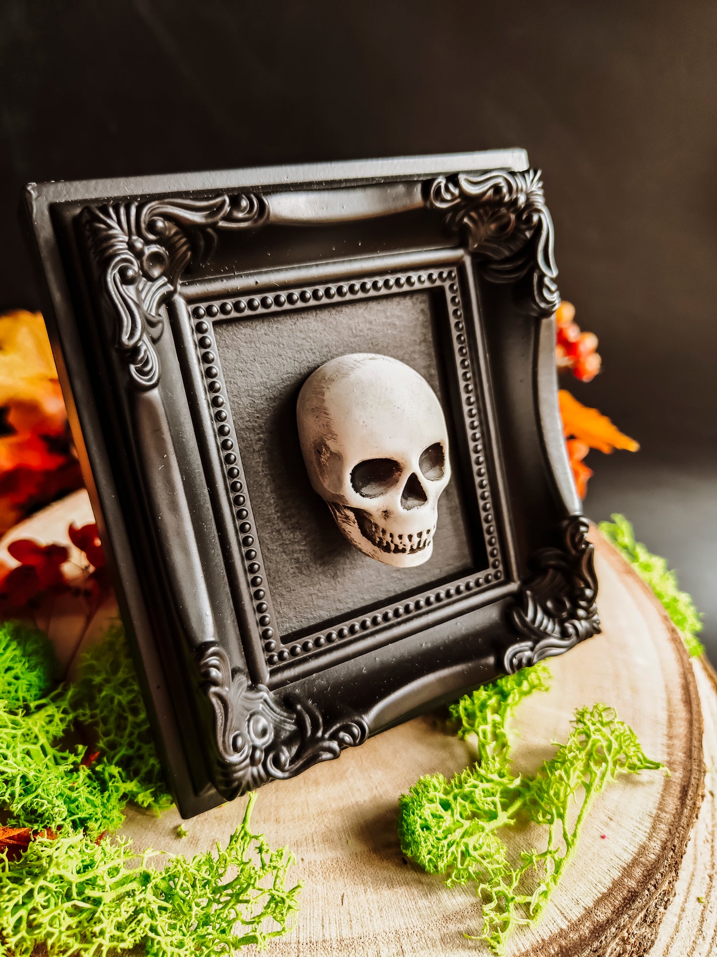 Square frame "Skull"