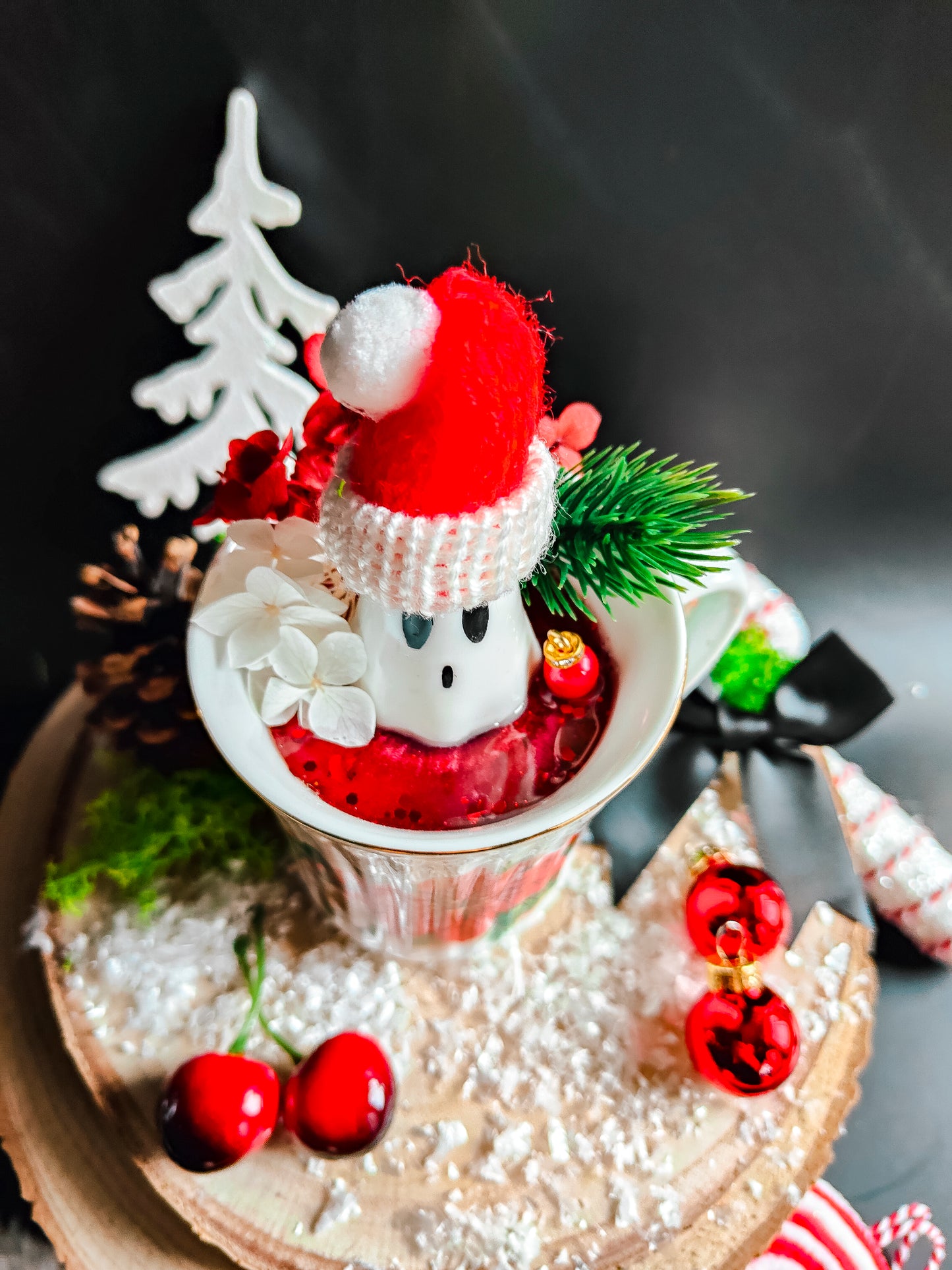 Ghost in his Vintage Mug - Christmas Edition