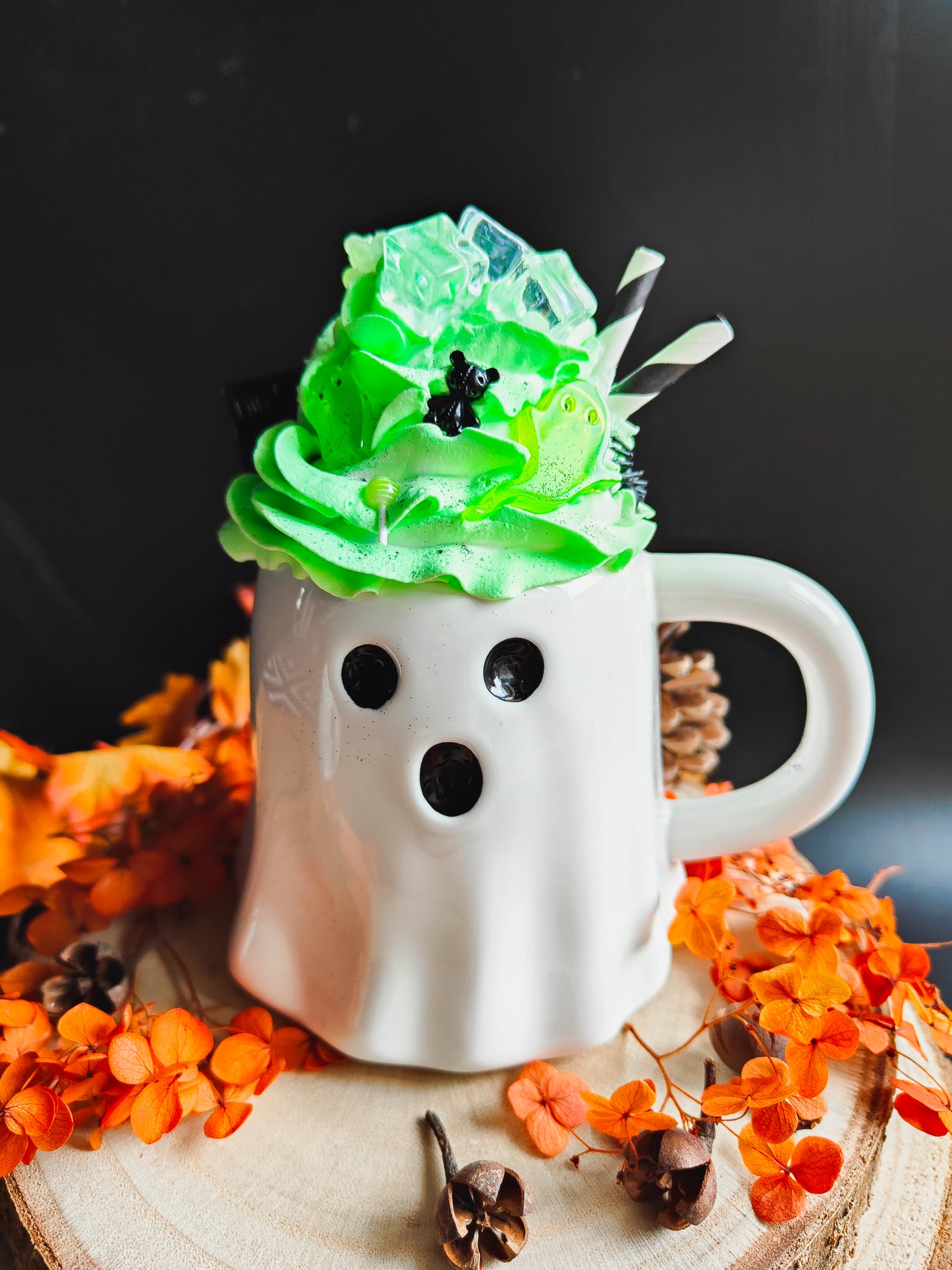 Chantilly Ghost Mug - Green