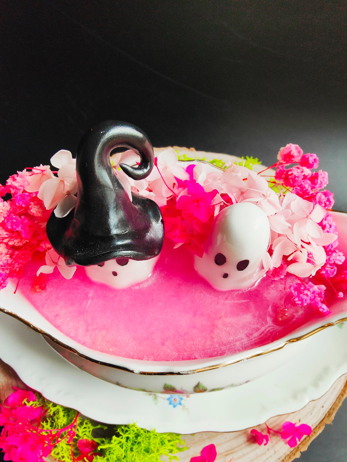 Ghosts in their Vintage Dishes - Fushia Pink Edition