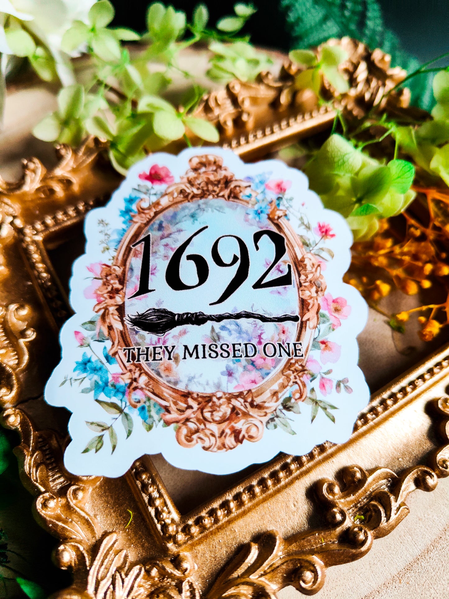 Stickers Autocollant Brillant "1692"