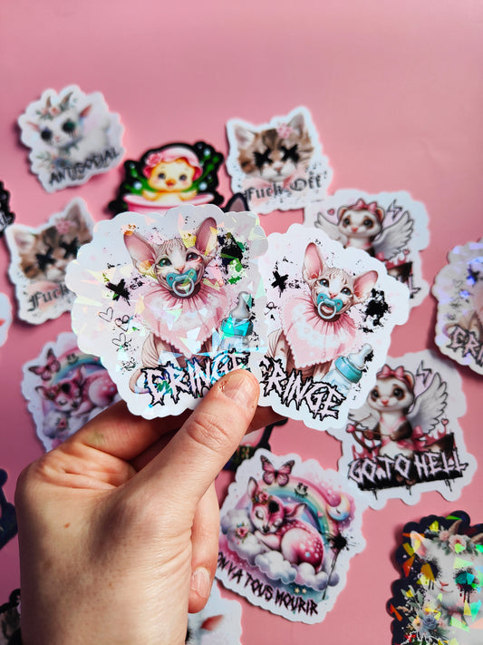 Stickers Autocollant "Cringe" Dark Kawaii/Humour Noir - Brillant ou Holographique