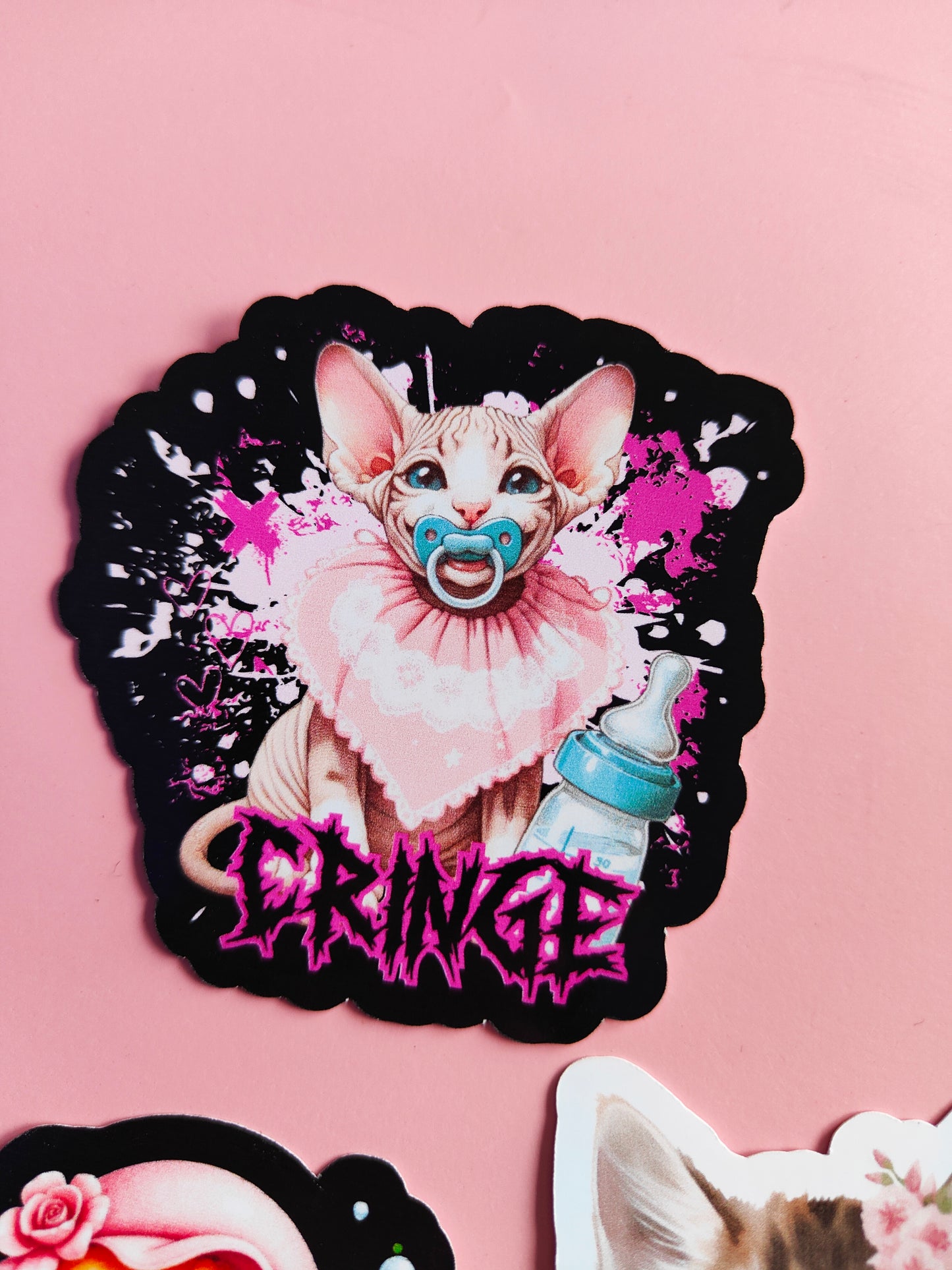 Stickers Autocollant "Cringe" Dark Kawaii/Humour Noir - Brillant ou Holographique