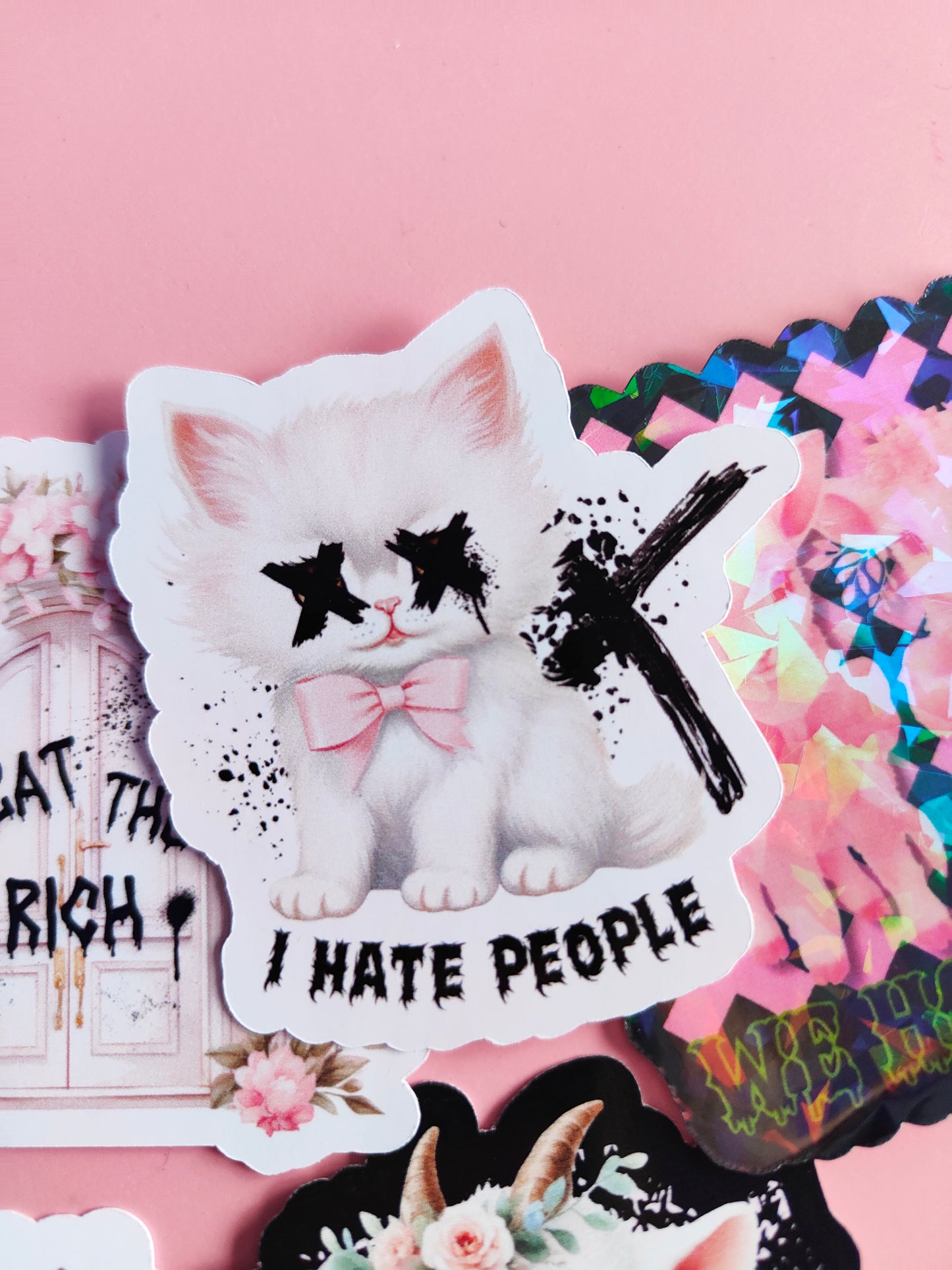 Stickers Autocollant "I Hate People" Dark Kawaii/Humour Noir - Brillant ou Holographique