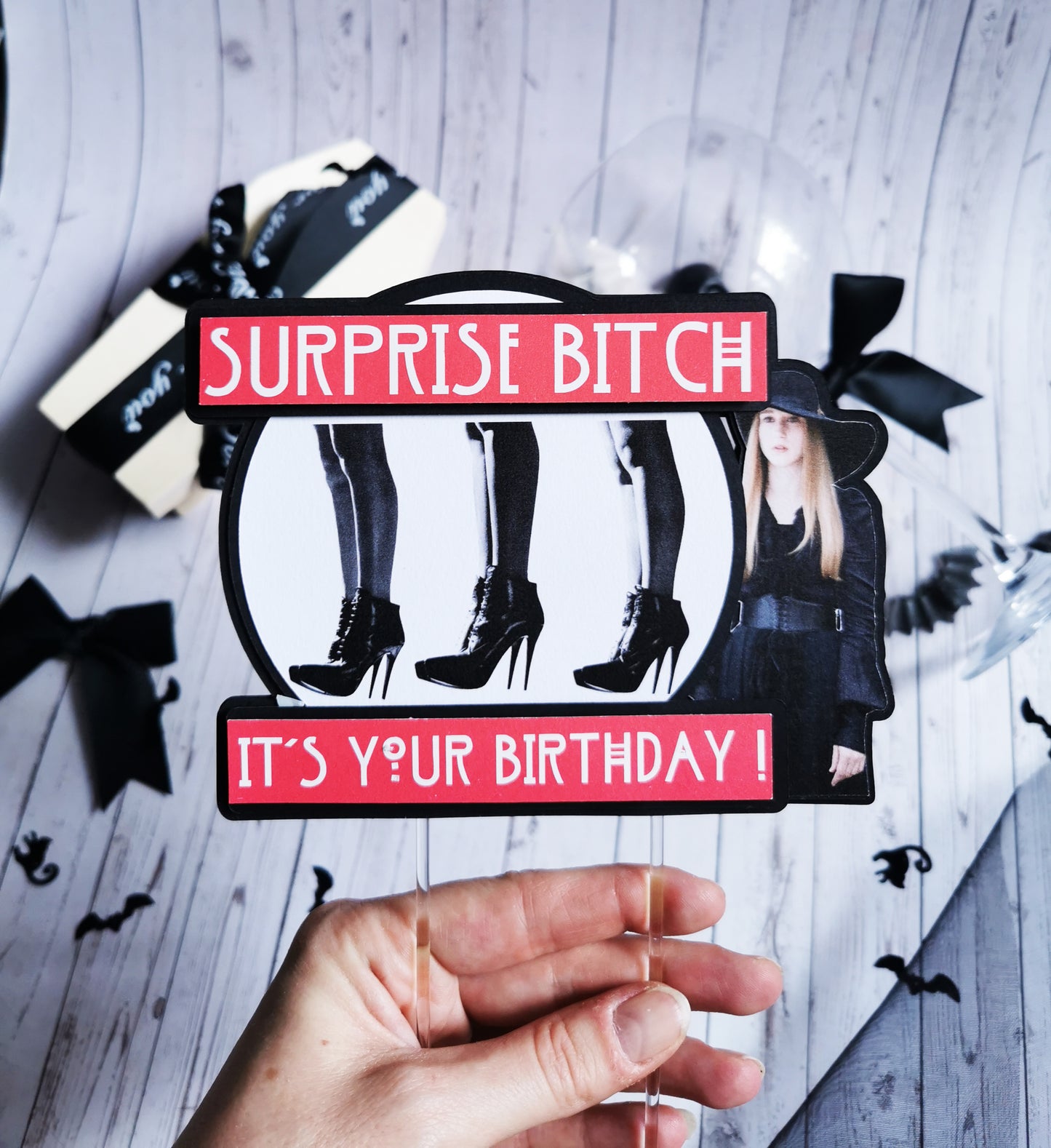 Cake Topper "Surprise Bitch"