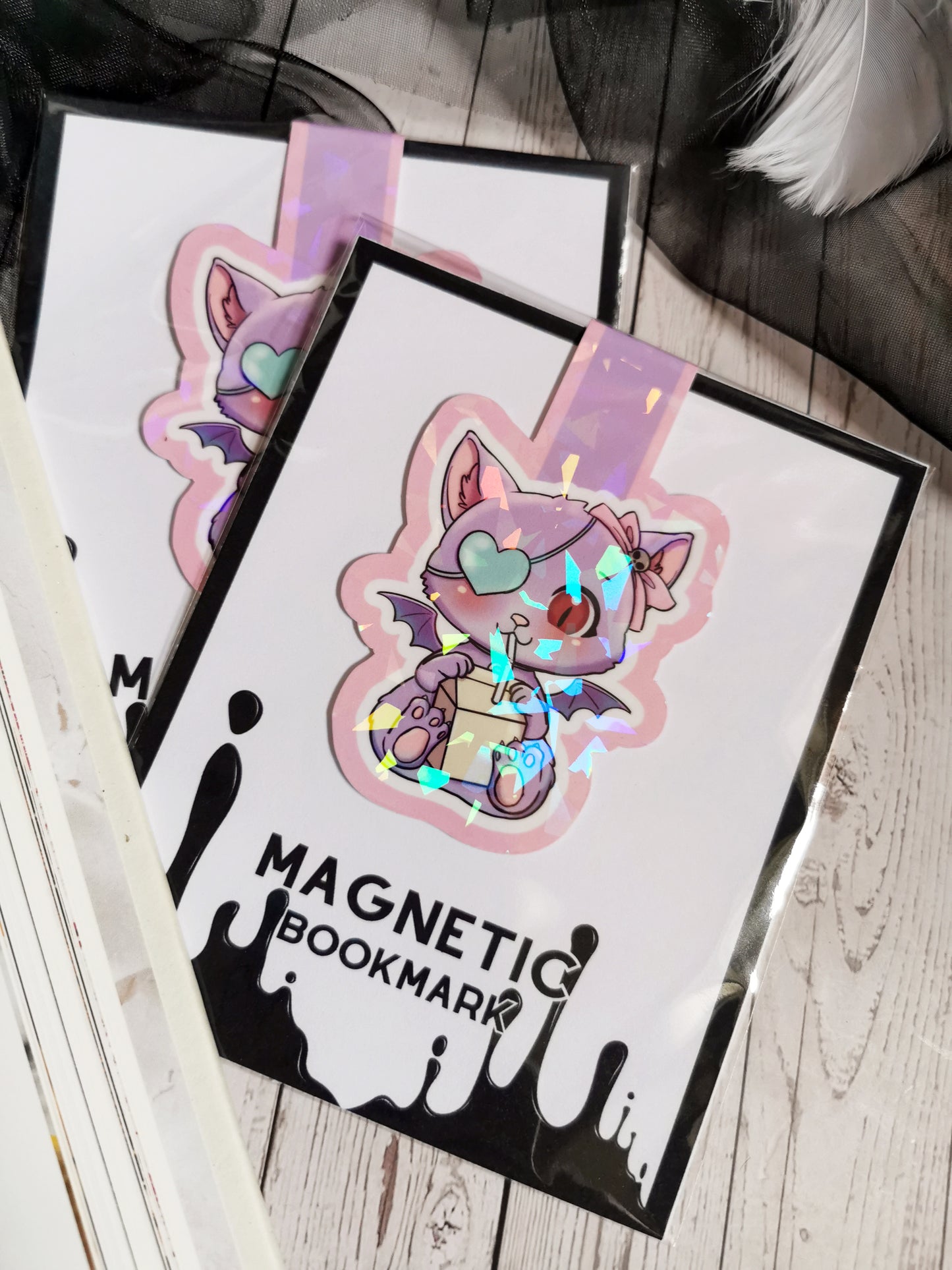 Magnetic Bookmark "Creepy Cute Kitten - Holographic"