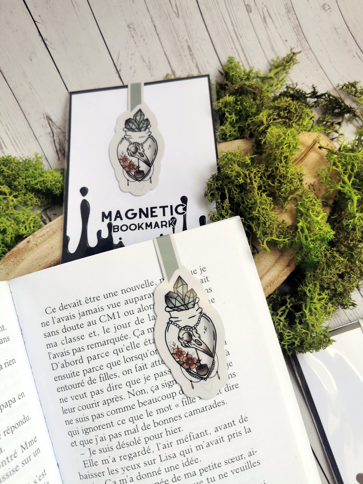 Magnetic Bookmark "Skull Gems Bottle"