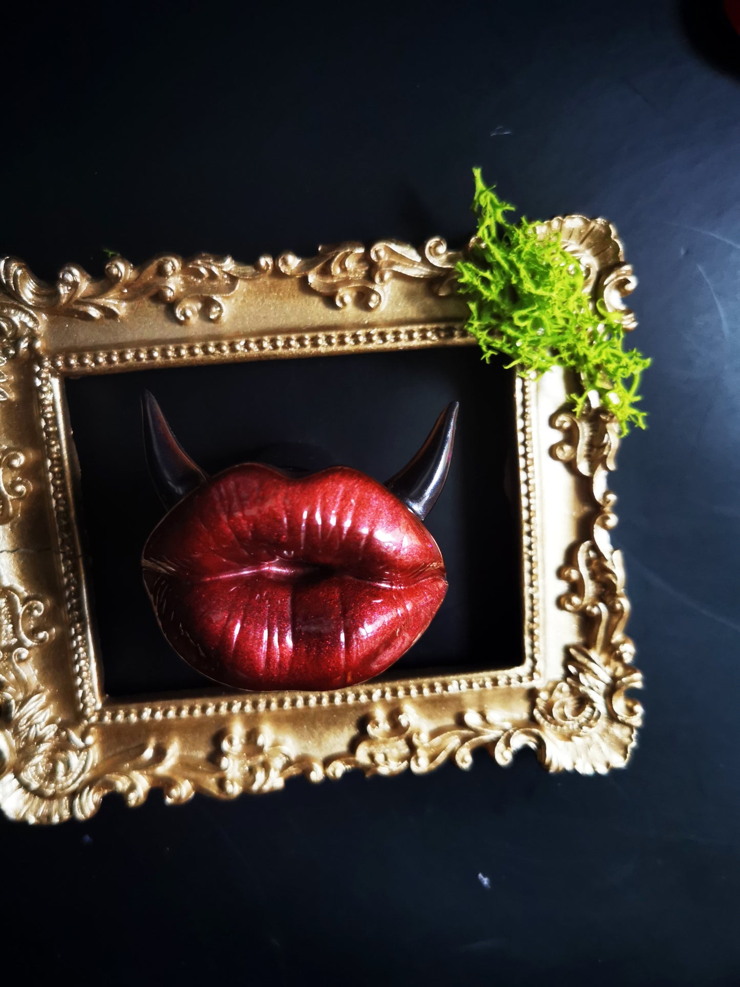 Demonic Lips Magnet (Several Colors)